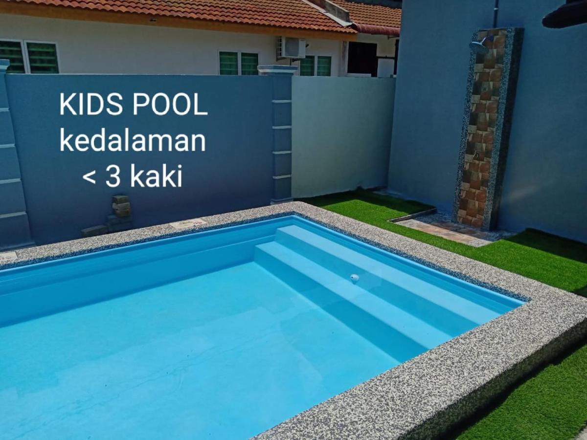 Siti Homestay D' Telok Kemang Port Dickson  Exterior foto