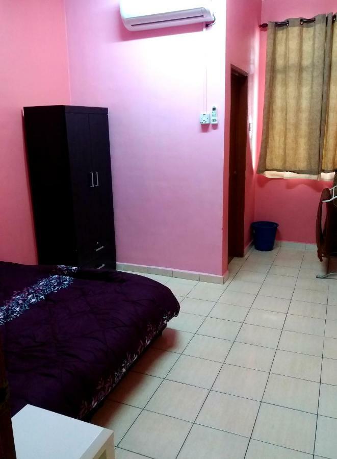 Siti Homestay D' Telok Kemang Port Dickson  Exterior foto