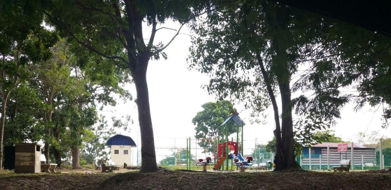 Siti Homestay D' Telok Kemang Port Dickson  Exterior foto